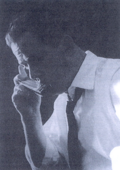 m�-11